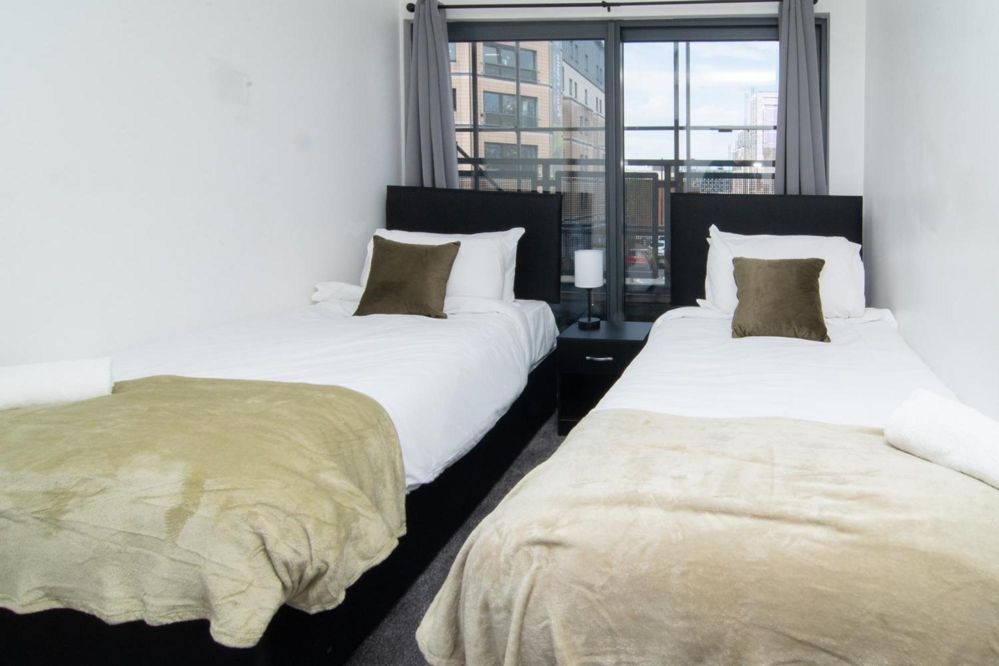 2 Bed 2 Bath Centre Sleep 7 Apartment