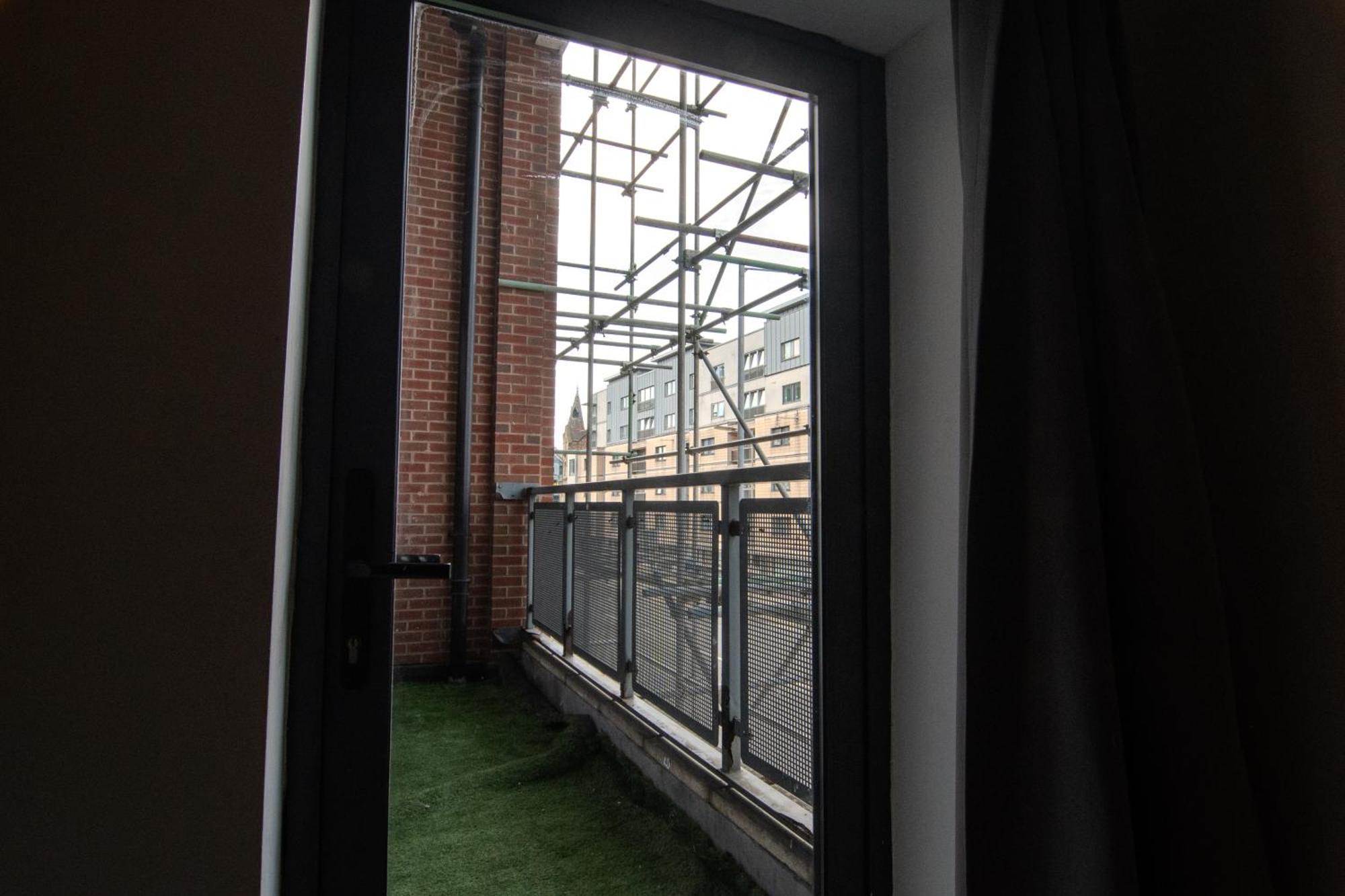 Apartment 2 Bed 2 Bath Centre Sleep 7