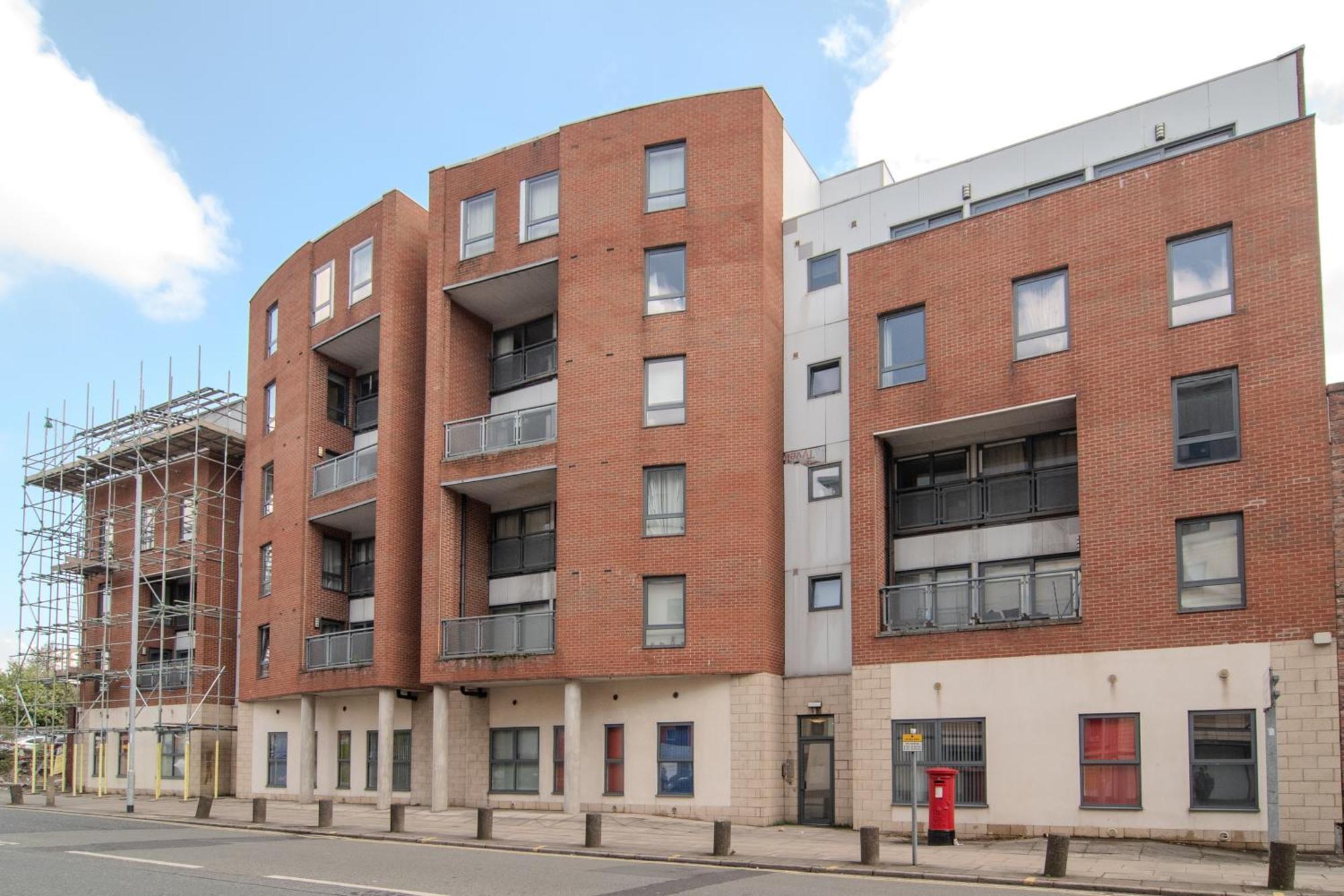 2 Bed 2 Bath Centre Sleep 7 Apartment Liverpool